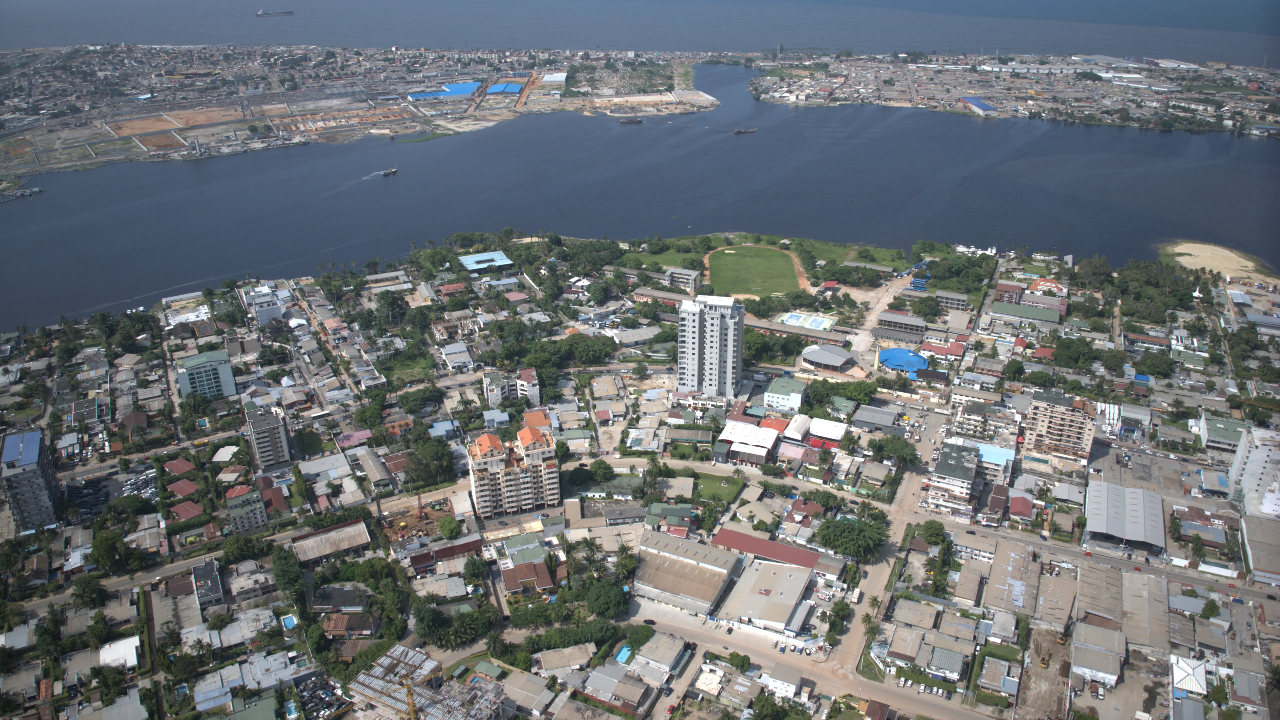 marché immobilier à Abidjan en 2025